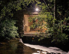 Toàn bộ căn nhà/căn hộ The Mill Crossed By A River - Jacuzzi - Swimming Pool 1 Hour From Lyon! (Bourg-Argental, Pháp)