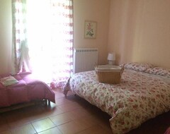 Bed & Breakfast B&b Al Boschetto (Nemoli, Ý)