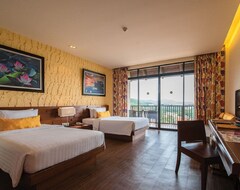 Hotel Superior With Panoramic Ocean View , Breakfast Included (s4) (Karon Beach, Tajland)