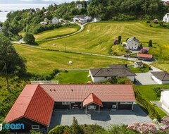 Toàn bộ căn nhà/căn hộ Villa I Bjornafjorden (Os, Na Uy)