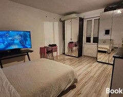 Nhà trọ Bed To Rent - Maison Calme Avec Jacuzzi Sous Supplement (Bordeaux, Pháp)