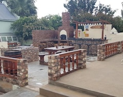Hotel Uniondale Lodge (Uniondale, South Africa)