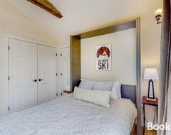 Khách sạn The Loft - Suite #5 (Waterbury, Hoa Kỳ)
