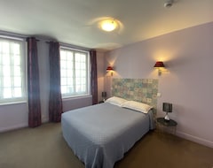 Khách sạn Les Cascades - Hotel De Charme (Honfleur, Pháp)