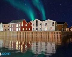 Henningsvaer Bryggehotell - by Classic Norway Hotels (Henningsvaer, Norge)