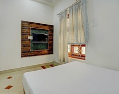 Khách sạn Oyo New Dream (Rohtak, Ấn Độ)