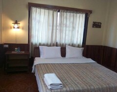 Hotel Pons River Guesthouse (Champasak, Laos)