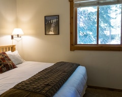 Aparthotel 2 Bedroom 2 Bathroom Ski Trails Condo 4024 - 2 Br Condo By Redawning (Truckee, Sjedinjene Američke Države)