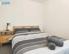 Hele huset/lejligheden The Metcombe - Bright Townhouse 5 Minutes To Manchester City Centre With Free Parking (Manchester, Storbritannien)