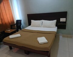 Khách sạn Hotel Shantidoot Deluxe, Kolhapur (Kolhapur, Ấn Độ)