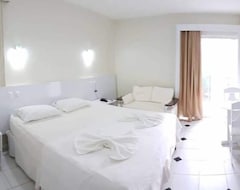 Khách sạn Hotel Brotas (Afogados da Ingazeira, Brazil)
