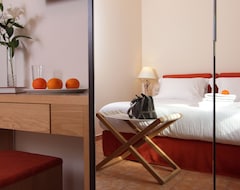 Hotel White Lotus Luxury Accommodation (Atina, Yunanistan)
