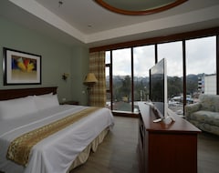 Hotelli Paragon Hotel And Suites (Baguio, Filippiinit)