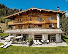 Hotel Pension Christina (Achenkirch, Austria)