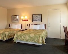 Guesthouse Country Squire inn and suites (Coshocton, USA)