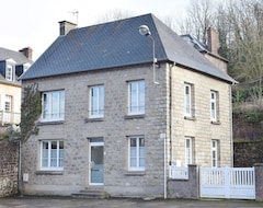 Cijela kuća/apartman 3 Bedroom Accommodation In Gavray (Gavray, Francuska)