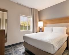 Hotel Candlewood Suites Springfield (Springfield, USA)
