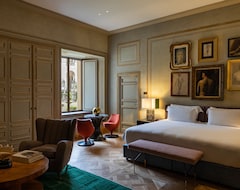 Hotel Vilòn - Small Luxury Hotels of the World (Rome, Italy)