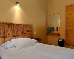 Khách sạn Hotel Ge (Valle de Bravo, Mexico)