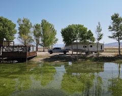 Camping site Olancha Lakeside Camping Rv Site#2 Near Mt. Whitney (Olancha, USA)