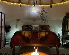 Entire House / Apartment 22 Foot Ceremonial Luxury Tipi With Pond View (Wolf Creek, USA)