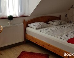 Toàn bộ căn nhà/căn hộ Apartment In Balatonakali 36227 (Balatonakali, Hungary)