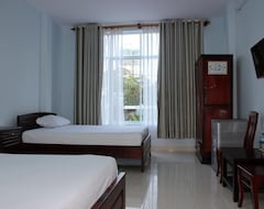 Hotelli Quang Nhat (Nha Trang, Vietnam)