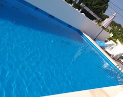 Casa/apartamento entero Sunny House, Garden, Swimming Pool, 1 Minutes From Four Beaches Walking (Ibiza, España)