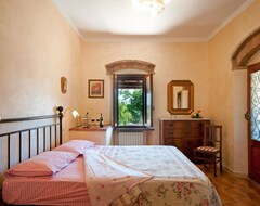 Khách sạn Villa La Porticciola (San Gimignano, Ý)