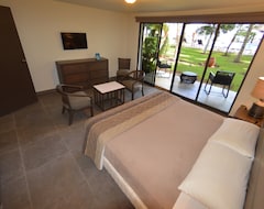 Hotel Sina Suites (Cancún, Mexico)