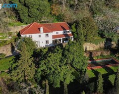 Toàn bộ căn nhà/căn hộ Heart Of Sintra - Amazing Views, Pool & Garden (Sintra, Bồ Đào Nha)