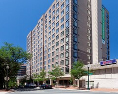Hotel Execustay By Oakwood Portico (Silver Spring, USA)