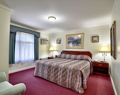 Hotelli Roosevelt Inn & Suites Saratoga Springs (Ballston Spa, Amerikan Yhdysvallat)