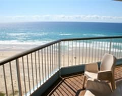 Otel Surfers Royale Resort (Surfers Paradise, Avustralya)