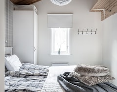 Toàn bộ căn nhà/căn hộ 3 Bedroom Accommodation In BranÄs (Sysslebäck, Thụy Điển)