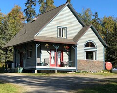 Toàn bộ căn nhà/căn hộ Reeder Lake House (Clam Gulch, Hoa Kỳ)