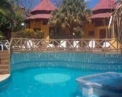 Hotelli Hotel Luna Llena (Playa Tamarindo, Costa Rica)