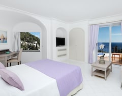 Khách sạn Hotel Mamela (Capri, Ý)