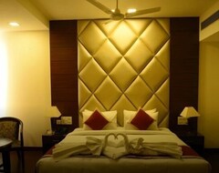 Hotel Mandarin Square (Chandigarh, Indien)