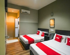 Hotelli OYO 89950 365 Nice Stay (Miri, Malesia)