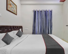 Khách sạn OYO 22425 Hotel Honey Cruise (Hyderabad, Ấn Độ)