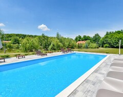 Toàn bộ căn nhà/căn hộ Nice Home In Mala Ludina With Outdoor Swimming Pool, Wifi And 3 Bedrooms (Velika Ludina, Croatia)