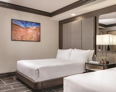 2 Connecting Suites With 3 Beds At A 4 Star Hotel By Suiteness (Las Vegas, EE. UU.)