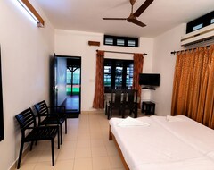 Khách sạn illikkalam Lakeside Cottages (Kumarakom, Ấn Độ)