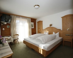 Hotel Stulzis (Lech am Arlberg, Austria)