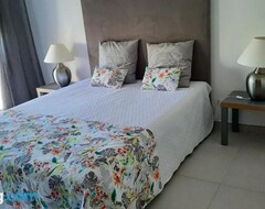 Toàn bộ căn nhà/căn hộ Apartamento Zacarias (Quarteira, Bồ Đào Nha)