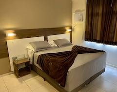 Brisamar Suite Hotel (Florianópolis, Brasil)