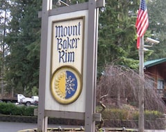 Entire House / Apartment Mount Baker Rim #19 (Maple Falls, USA)