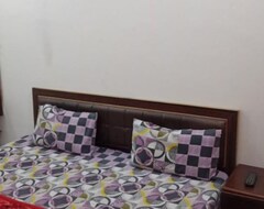 Khách sạn Bluestays Hostel (Rishikesh, Ấn Độ)