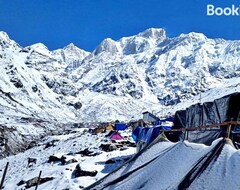 Camping Rajwan peradise tents (Kedarnath, India)